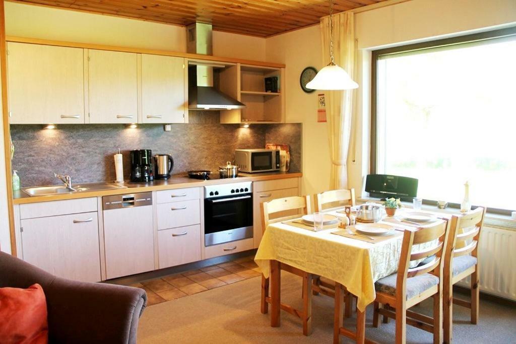 Nationalpark-Gastgeber Eifel Appartement Blankenheim  Buitenkant foto