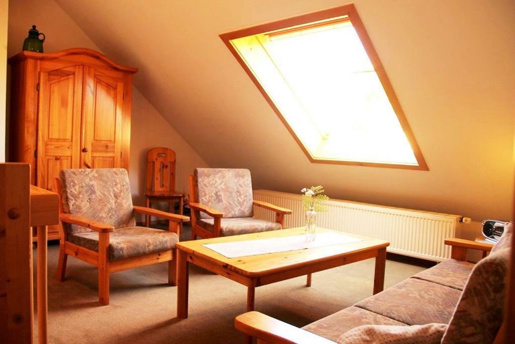 Nationalpark-Gastgeber Eifel Appartement Blankenheim  Buitenkant foto